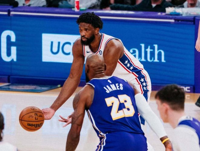 恩比德伤病困扰76人季后赛前景，管理层轮休争议