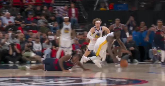 勇士老将逆转生死战 霍福德神射追梦抢断定乾坤