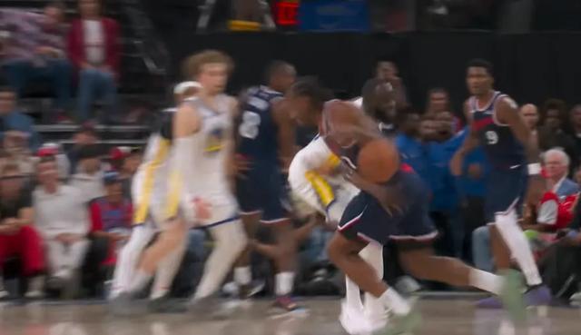 勇士老将逆转生死战 霍福德神射追梦抢断定乾坤