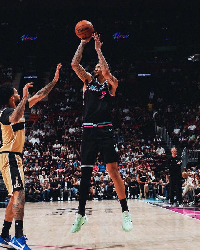 热火三杀奇才送其5连败 拉松达成生涯1000分里程