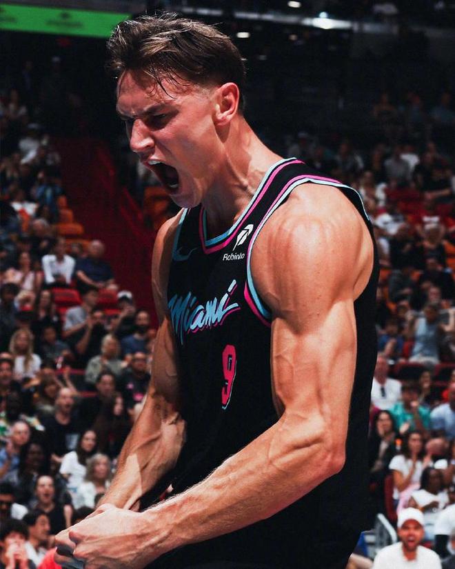 热火三杀奇才送其5连败 拉松达成生涯1000分里程